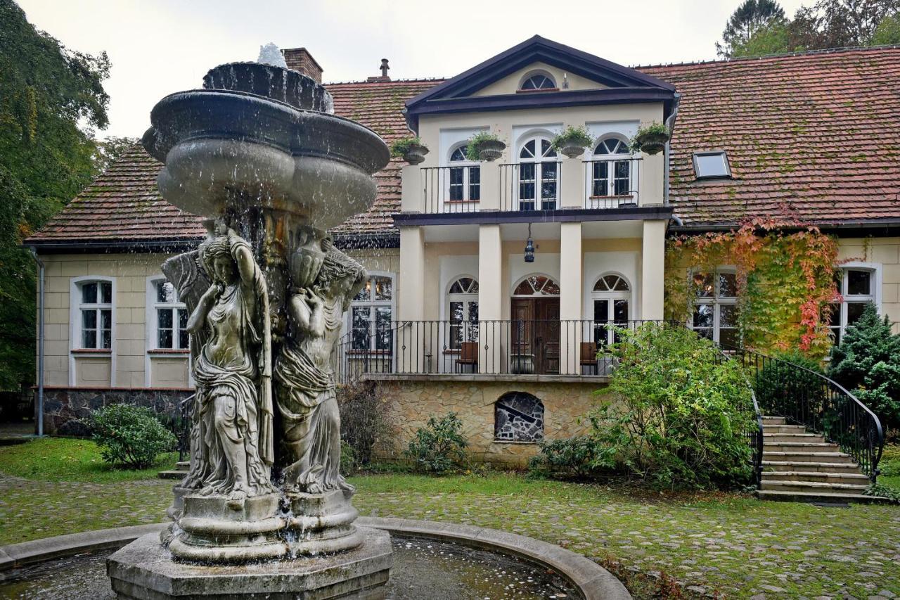 Cichy Dwór Manowo Exterior foto