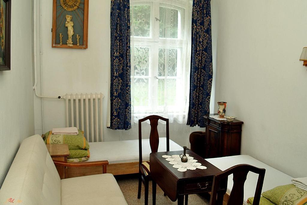 Cichy Dwór Manowo Exterior foto