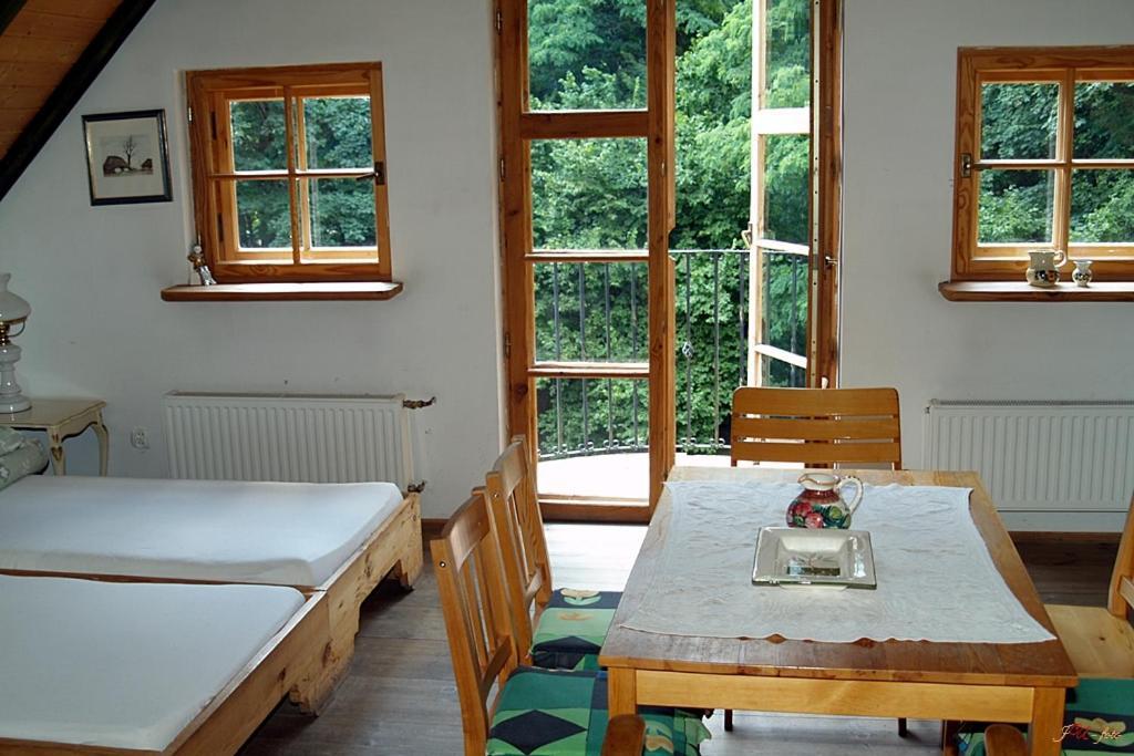 Cichy Dwór Manowo Exterior foto
